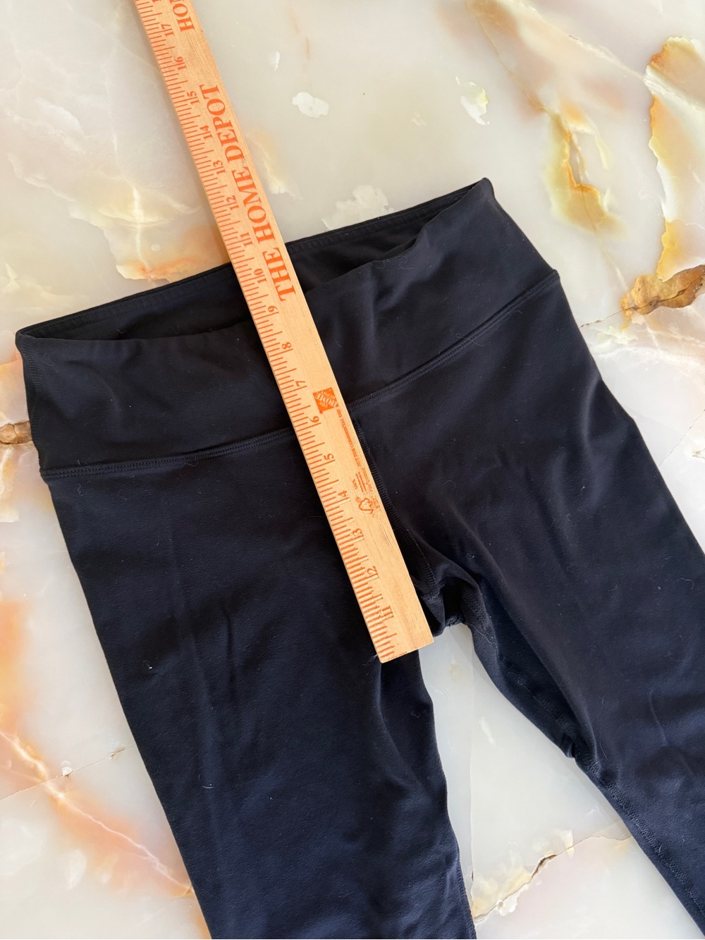 ALO Yoga Black Girls' Leggings with Lattice Side Panels - Picture 7 of 8